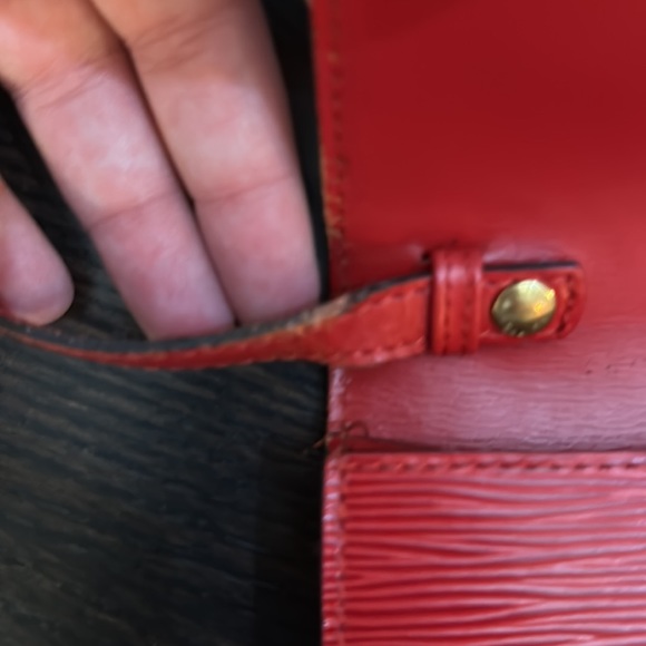 Vintage Louis Vuitton red epi Arche 2way - Picture 15 of 17